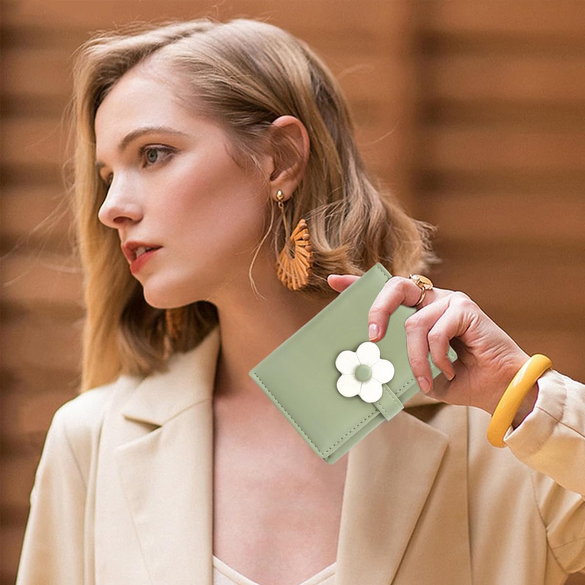 PALAY® Girls Wallet Women Wallet PU Leather Card Holder Girls Wallet Cute Flower Snap Button Wallet with Lovely Heart Shaped Photo Window Gift Wallet for Girls Christmas Gift, Green