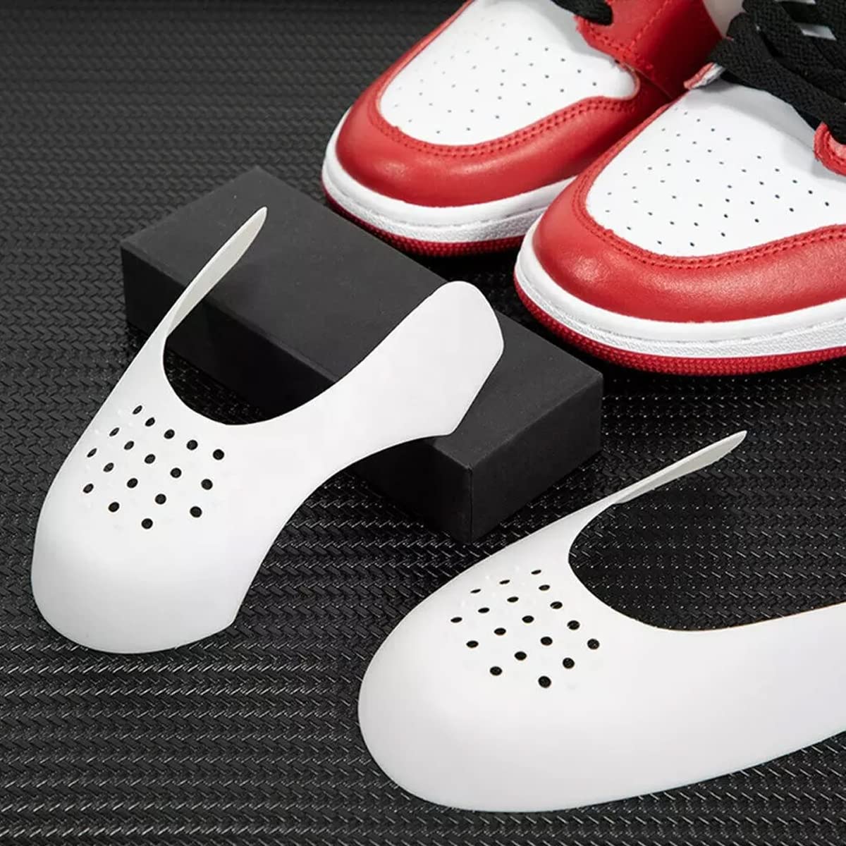 PALAY® 2 Pairs Shoe Protector TPR Anti-Wrinkle Guard Shoe Toe Protectors for Sneakers, Leather Casual Shoes for Men & Women (Small, US 4.5-8.5/EU 34.5-39/UK 2-6)